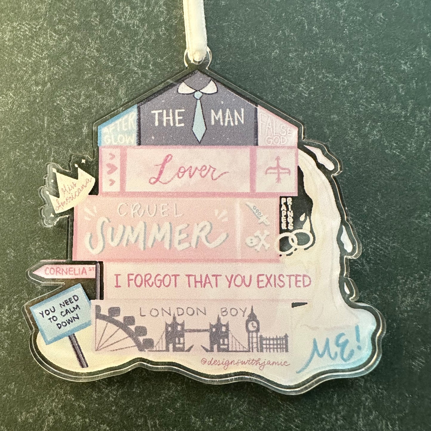 Taylor Swift Books Lover Ornament